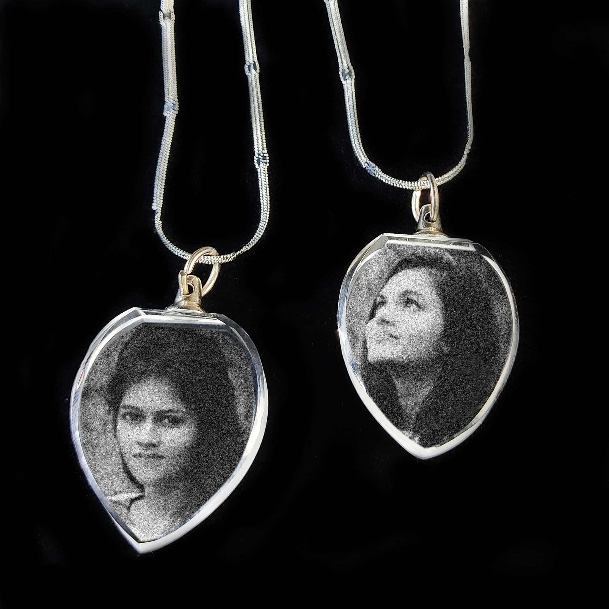3d Laser engraved personalized Crystal Pendants heart locket - Crystal Moments